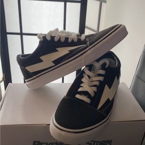 Revenge x storm men’s size 7